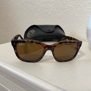 Womens Ray-Ban Sunglasses